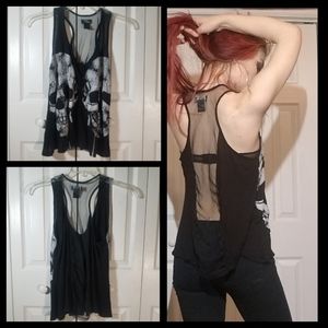 glittery skulls tanktop with mesh back
